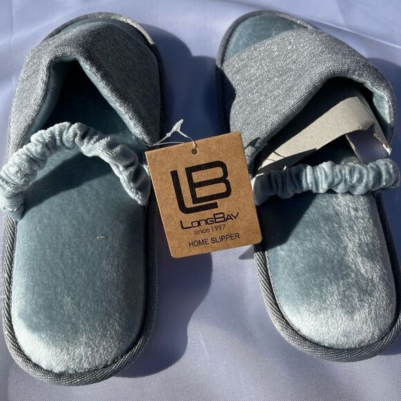 🔥4/$25 NEW Longbay Silver Sparkle Cozy Slippers Large 9/10 - Picture 3 of 4
